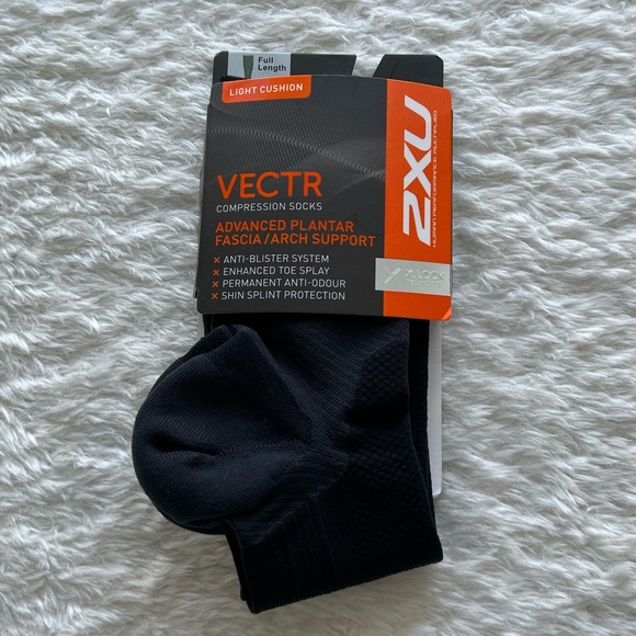 2XU Vectr Full Length Compression Socks Black - Picture 4 of 5